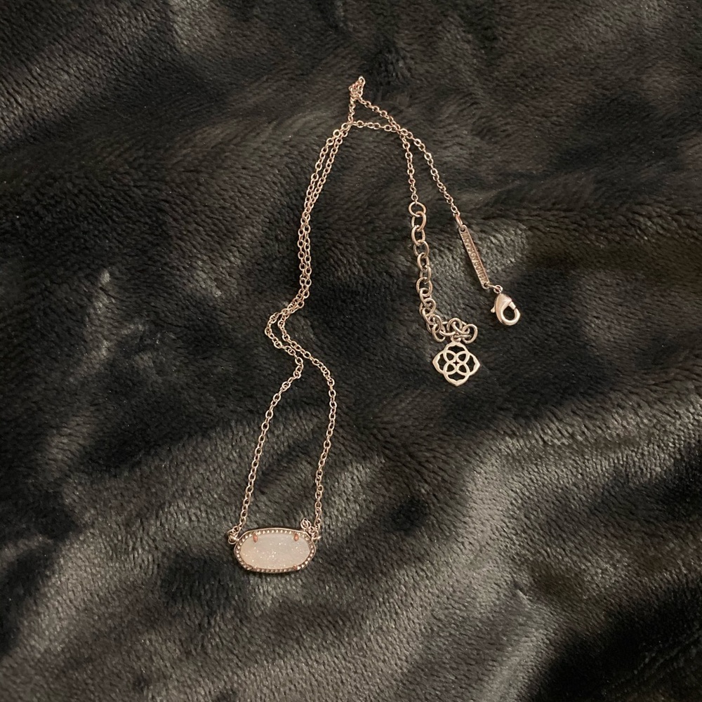 Kendra Scott Necklace